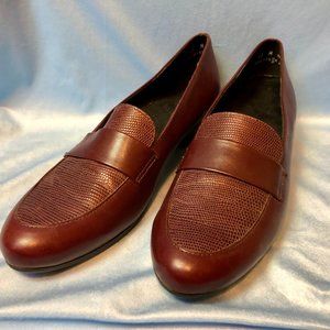 Munro American Loafers Women's Size 11